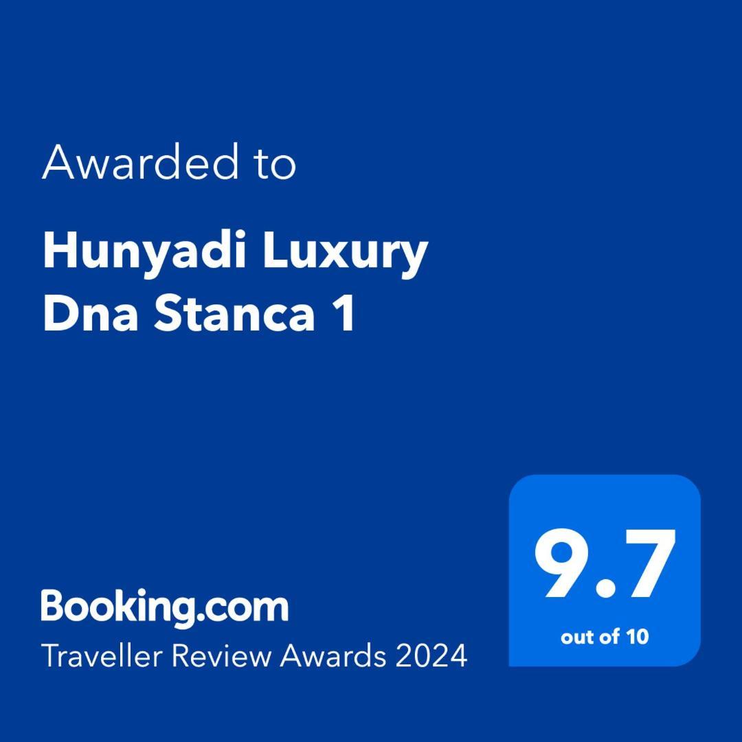 Hunyadi Luxury Dna Stanca 1 Apartamento Sibiu Exterior foto